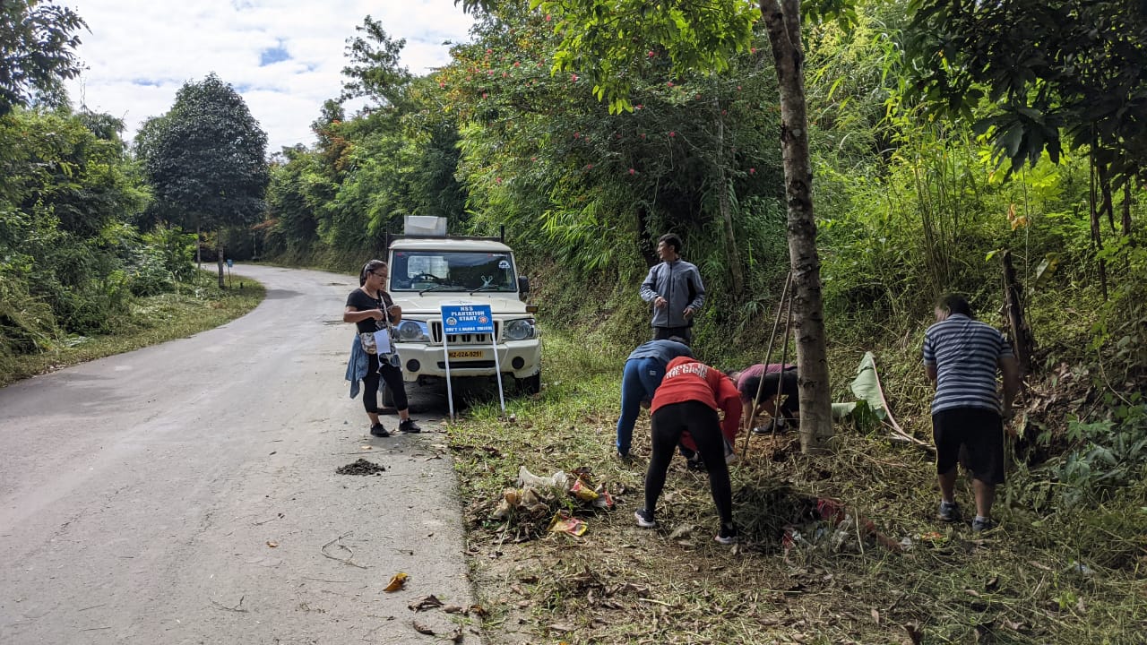 1280px x 720px - NSS Activities â€“ Clearing of Plantation Site - Government J. Buana College